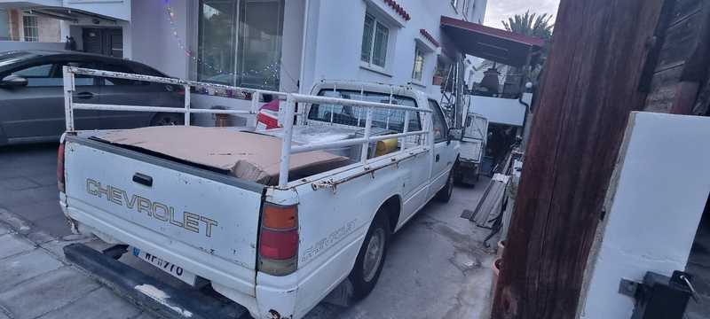 1989 Chevrolet Luv 2,5L 1989 Cyprus