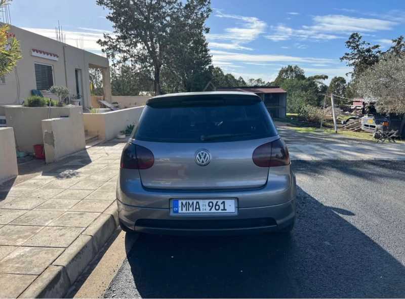 2004 Volkswagen Golf 2,0L 2004 Cyprus
