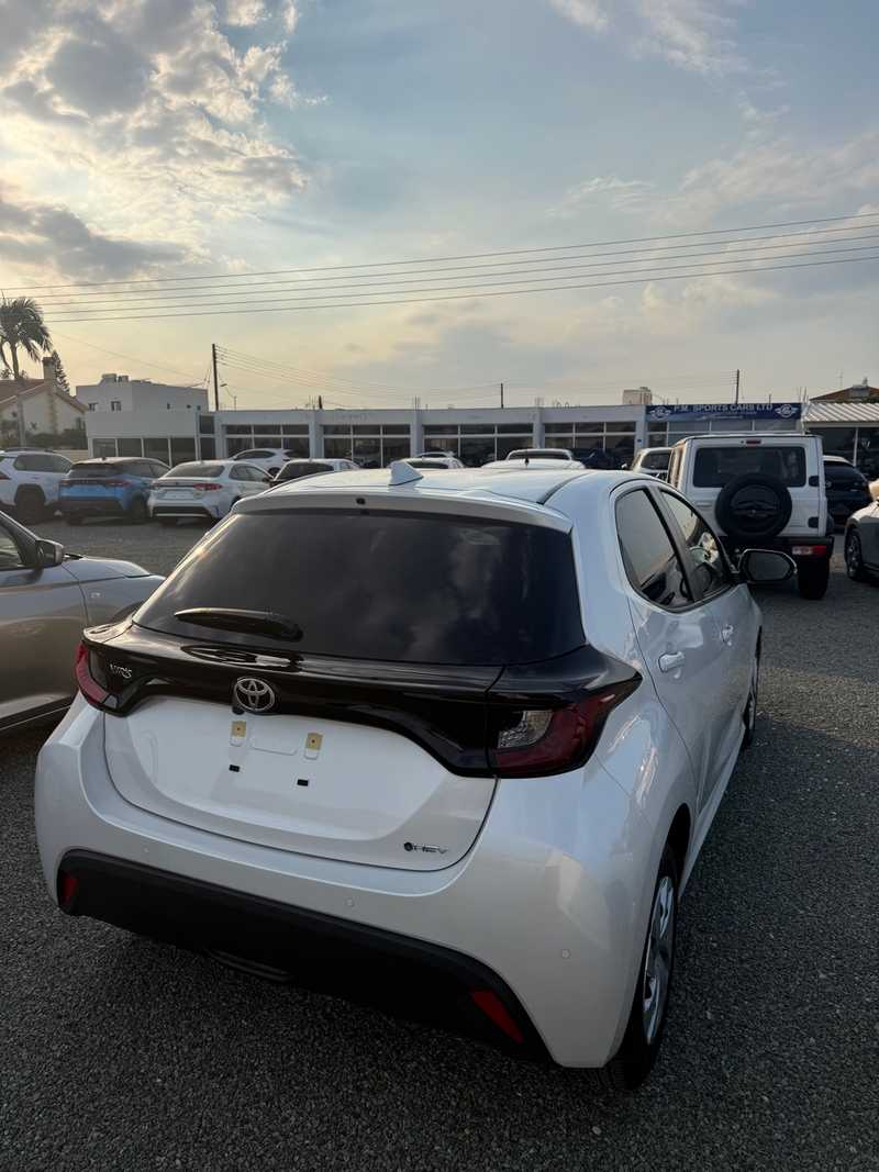 2024 Toyota Yaris 1,5L 2024 Cyprus