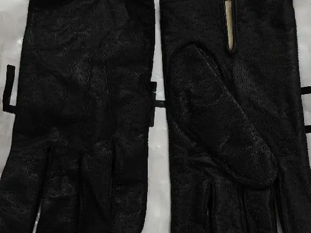 Γνήσιο δέρμα, genuine leather , size M, Larnaca — Larnaka - Kamares