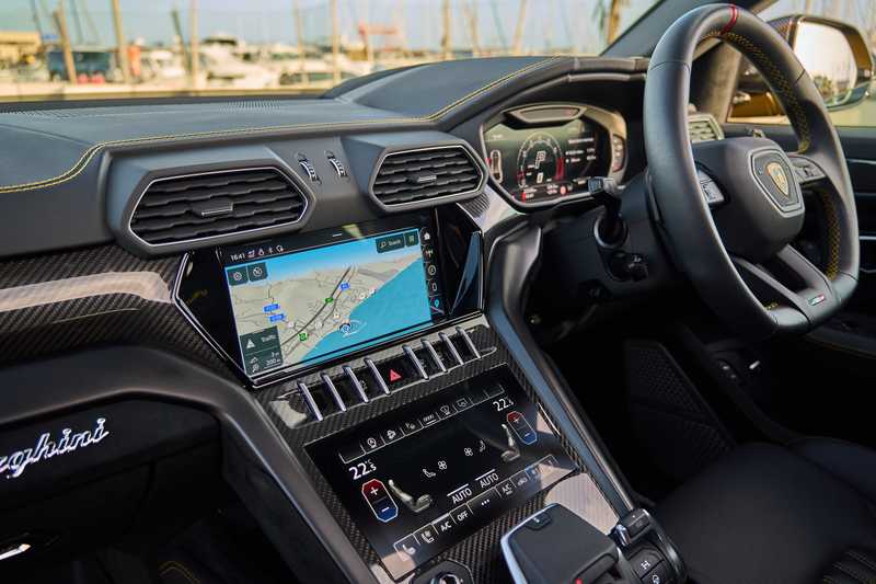 2023 Lamborghini Urus 4,0L 2023 Cyprus