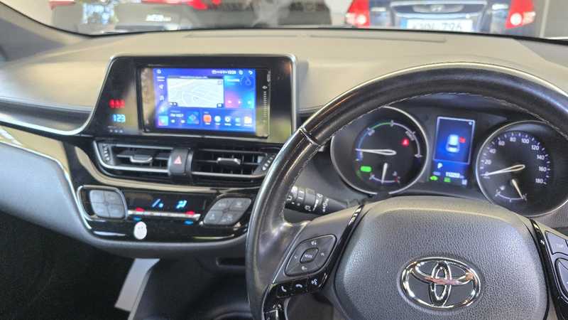 2017 Toyota C-HR 1,8L 2017 Cyprus
