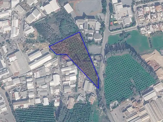 Industrial Plot 11205 m², Limassol — Kato Polemidia