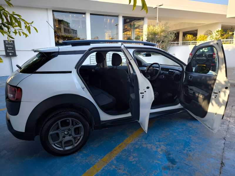 2017 Citroen C4 1,2L 2017 Cyprus