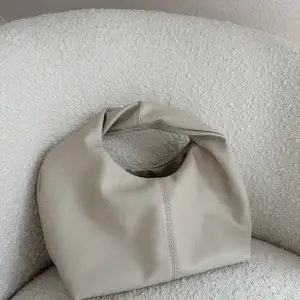 Bag beige classic, Nicosia — Strovolos - Acropolis