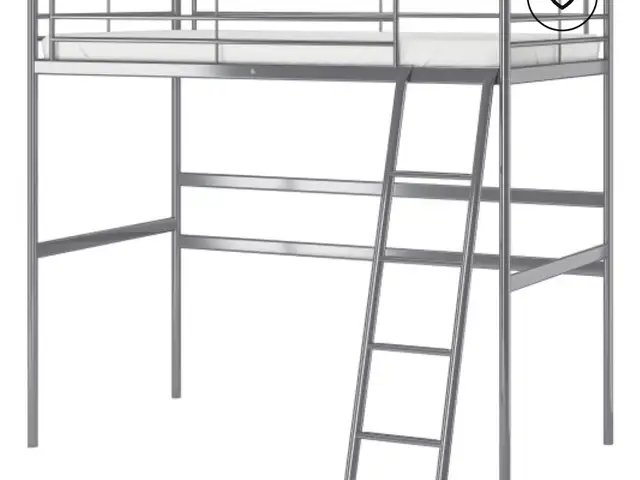 IKEA bed loft, Επαρχία Λεμεσού — Λεμεσός - Αγία Φύλα