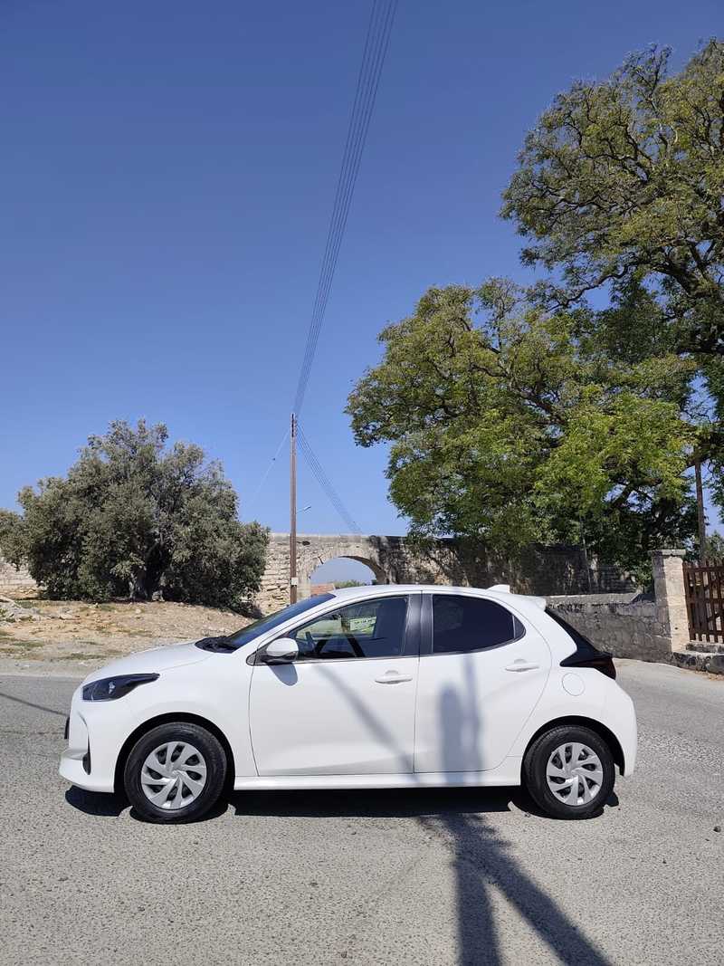 2022 Toyota Yaris 1,5L 2022 Cyprus