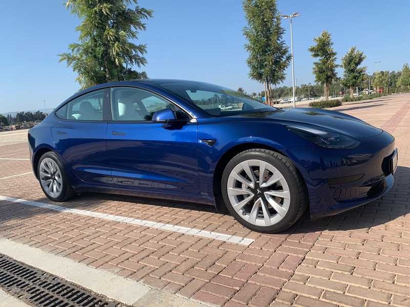 Tesla Model 3 Electric 2022