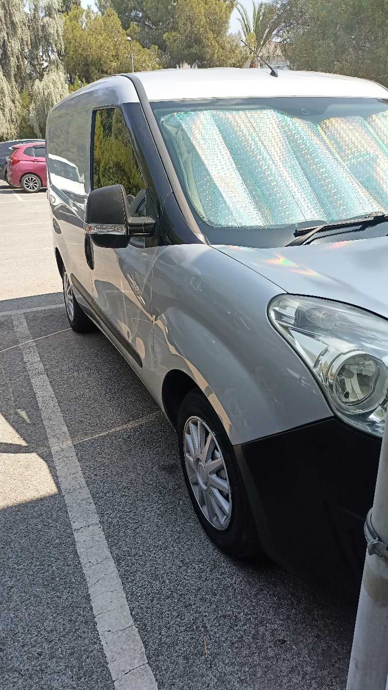 2013 Opel, Vauxhall Combo 1,3L 2013 Cyprus