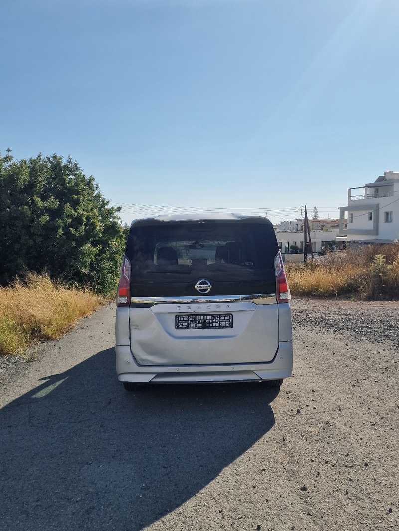 2018 Nissan Serena 2,0L 2018 Cyprus