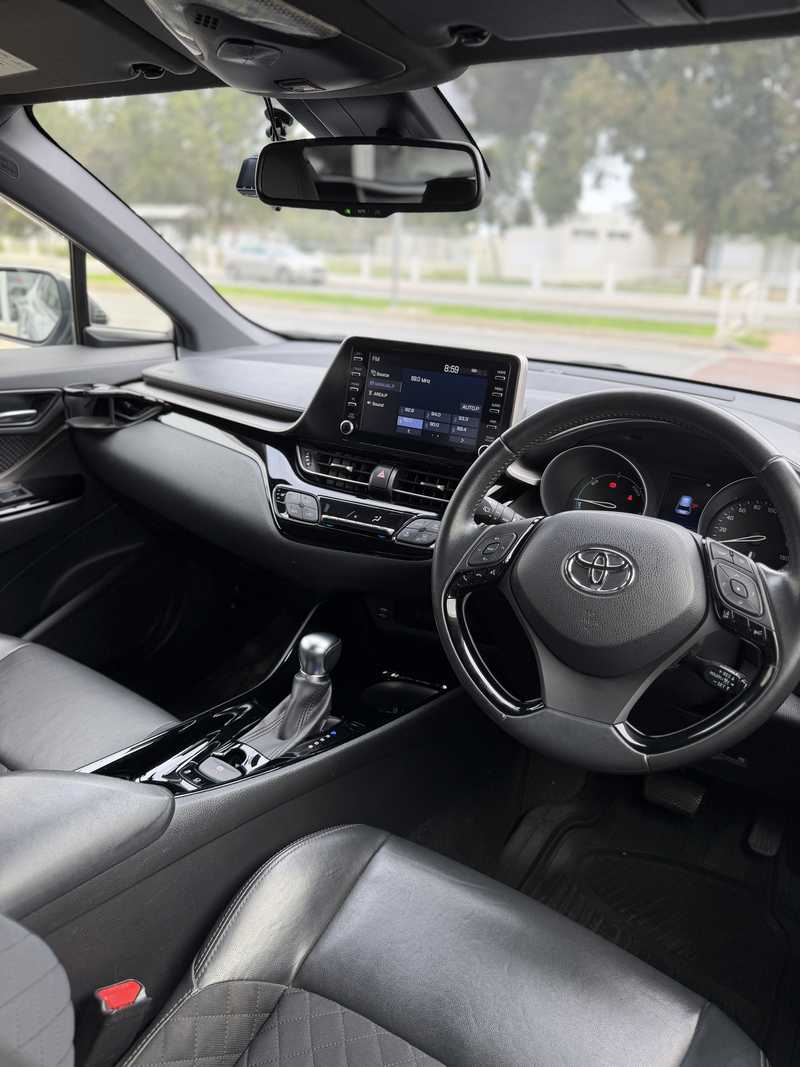 2021 Toyota C-HR 1,8L 2021 Cyprus
