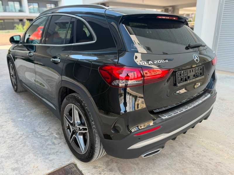 2021 Mercedes-Benz GLA-Class 2,0L 2021 Cyprus