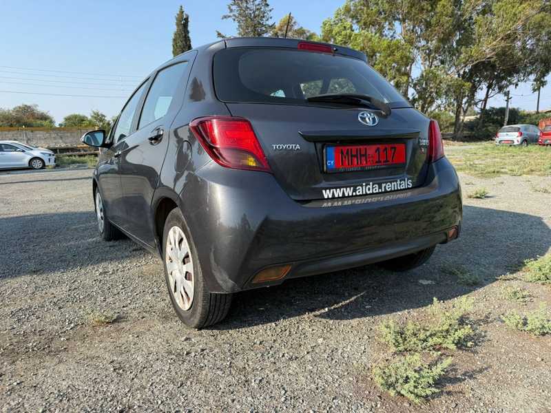 2015 Toyota Yaris 1,4L 2015 Cyprus