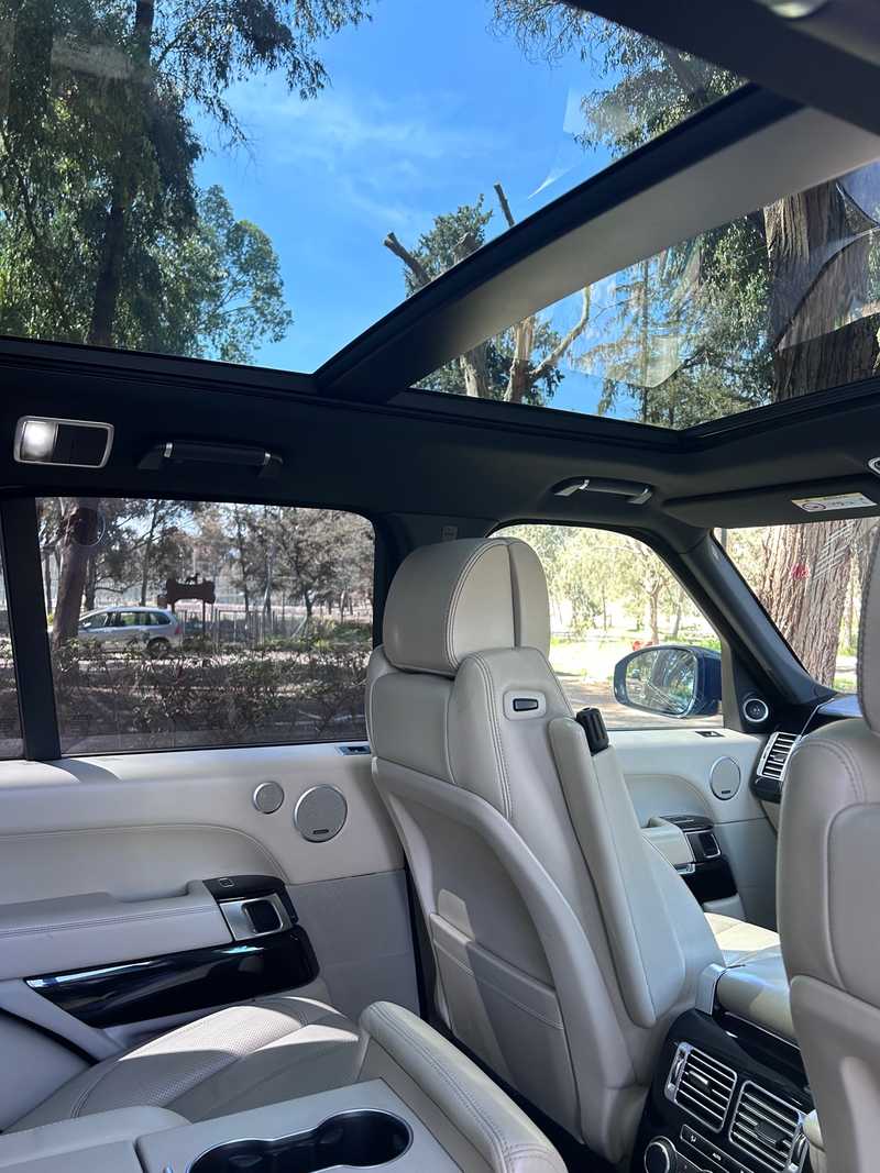 2014 Land Rover Range Rover Vogue 4,4L 2014 Cyprus