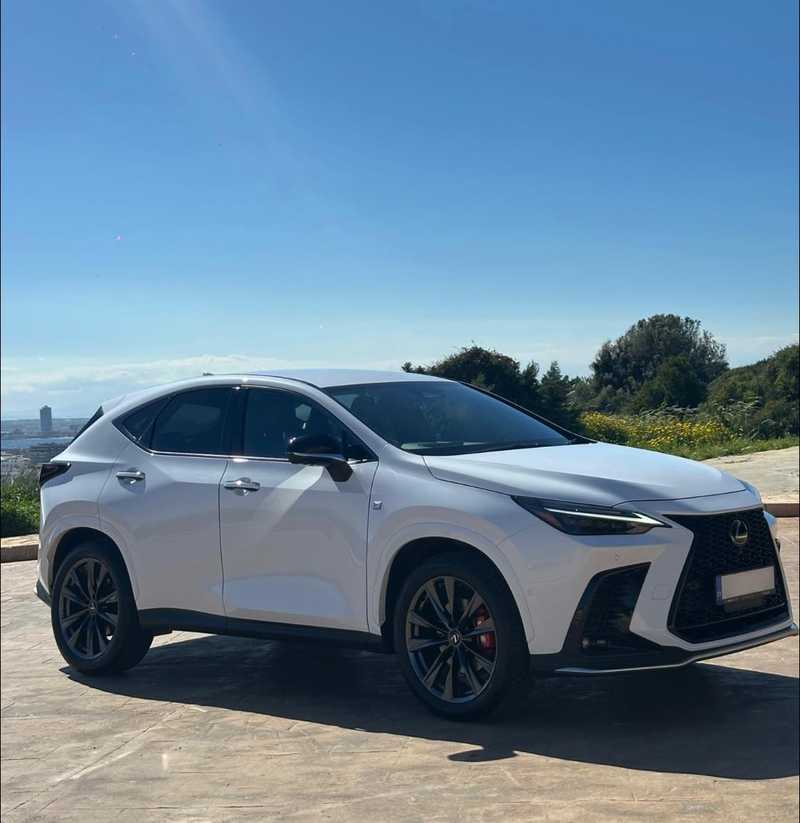 Lexus NX 2,5L 2025