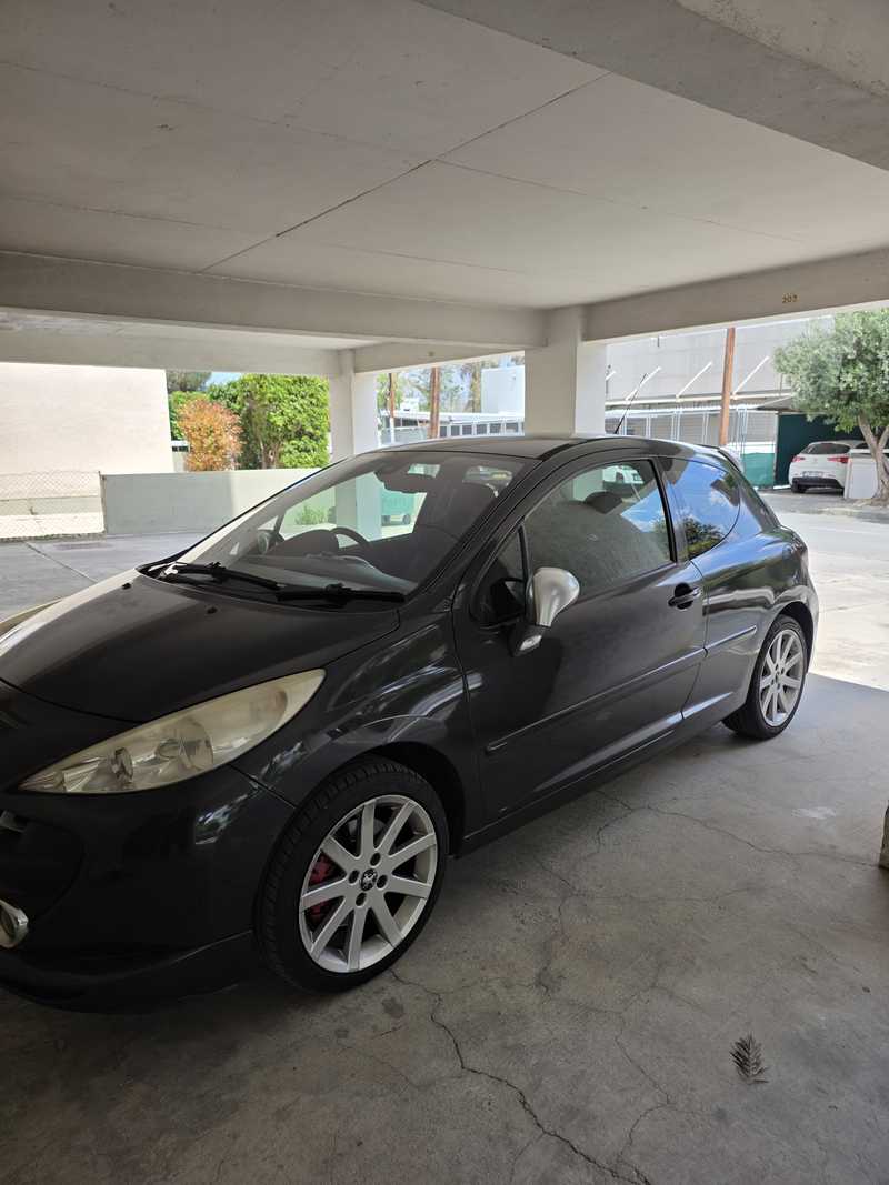 Peugeot 207 1,6L 2008