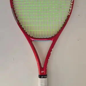 Yonex vcore 98 2026 grip 4, Επαρχία Λεμεσού — Γερμασόγεια