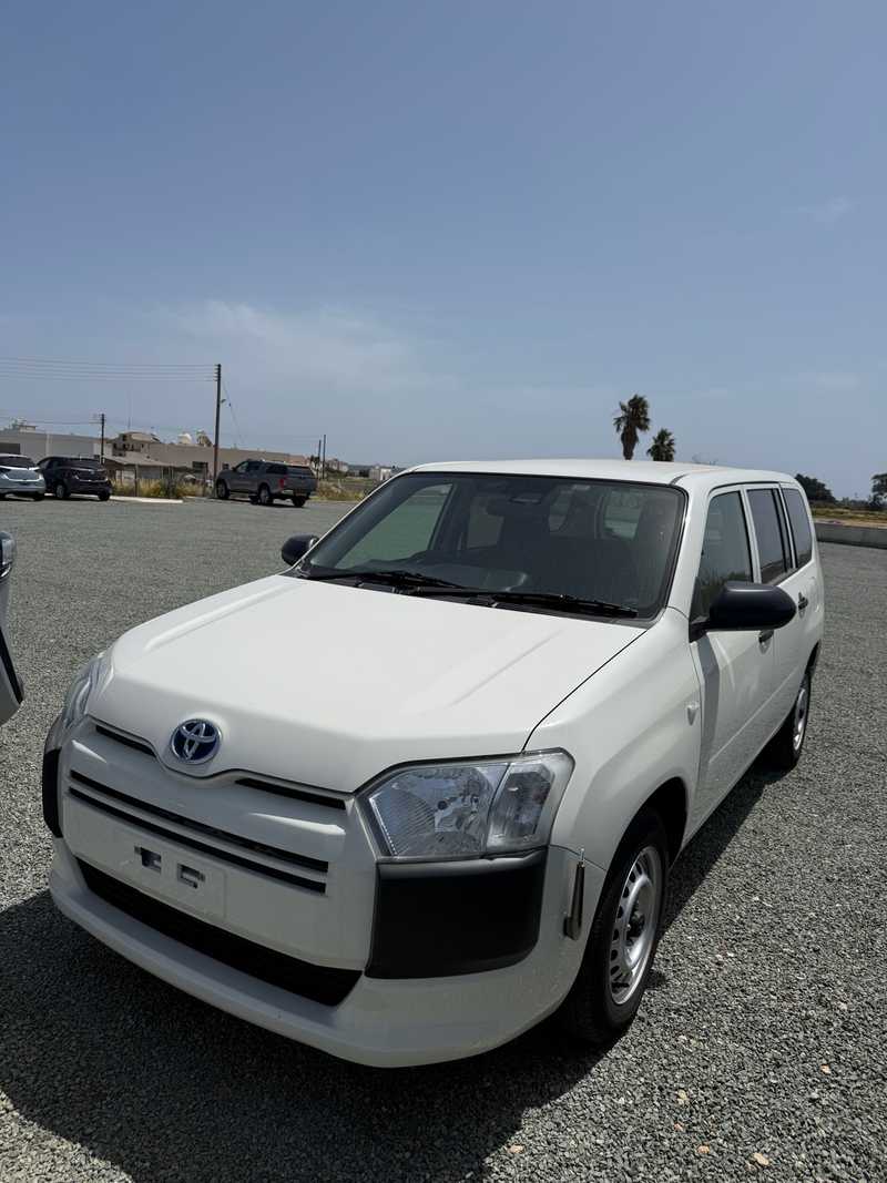 Toyota Probox 1,5L 2022