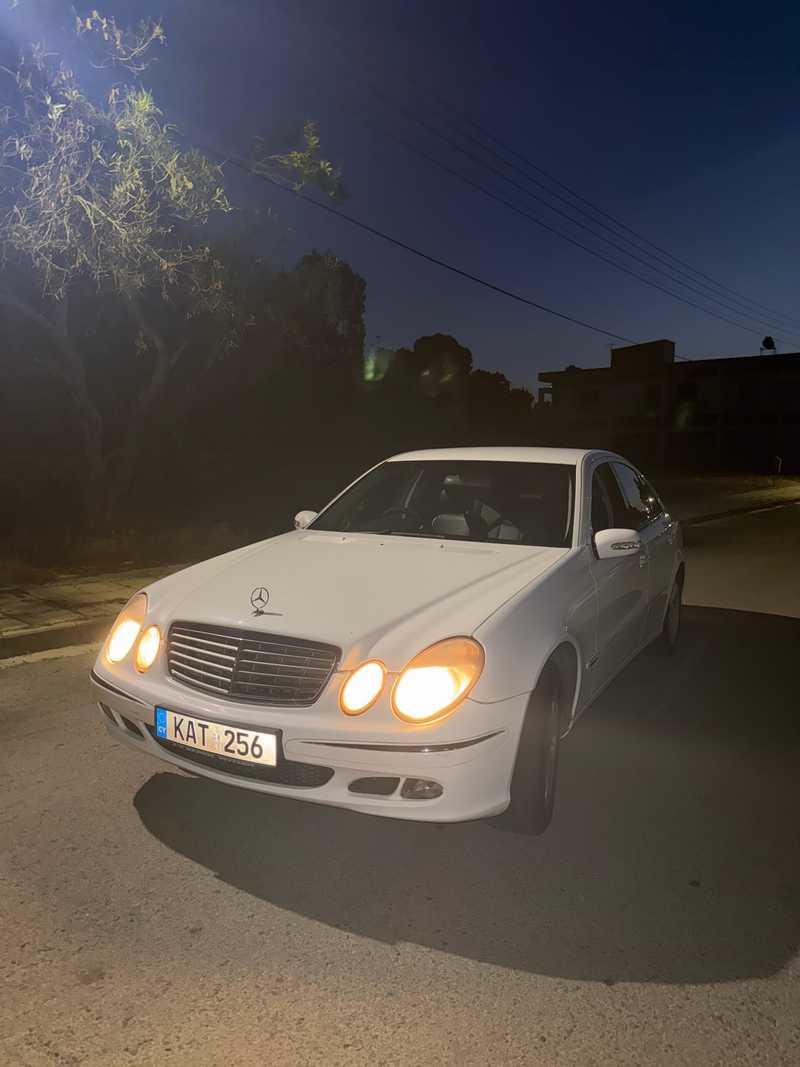 2003 Mercedes-Benz E-Class 2,7L 2003 Cyprus
