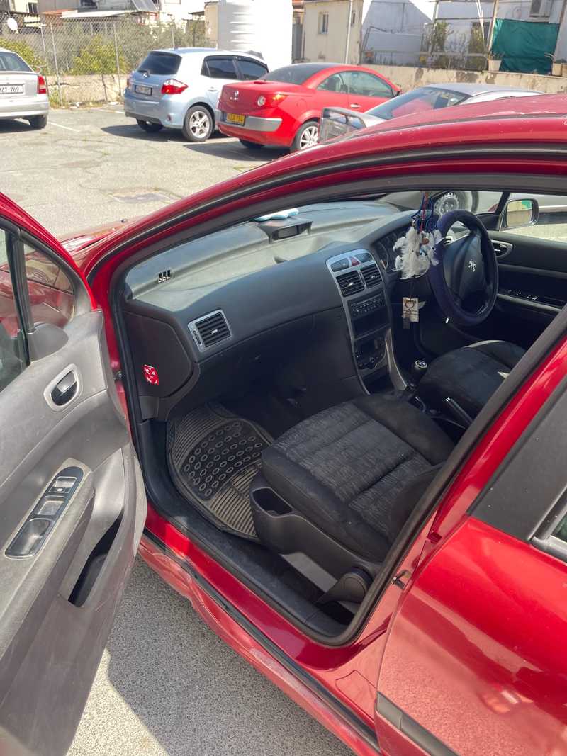 2004 Peugeot 307 1,4L 2004 Cyprus