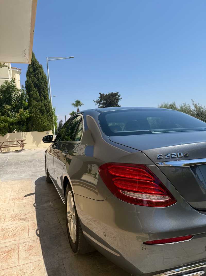 2017 Mercedes-Benz E-Class 2,0L 2017 Cyprus
