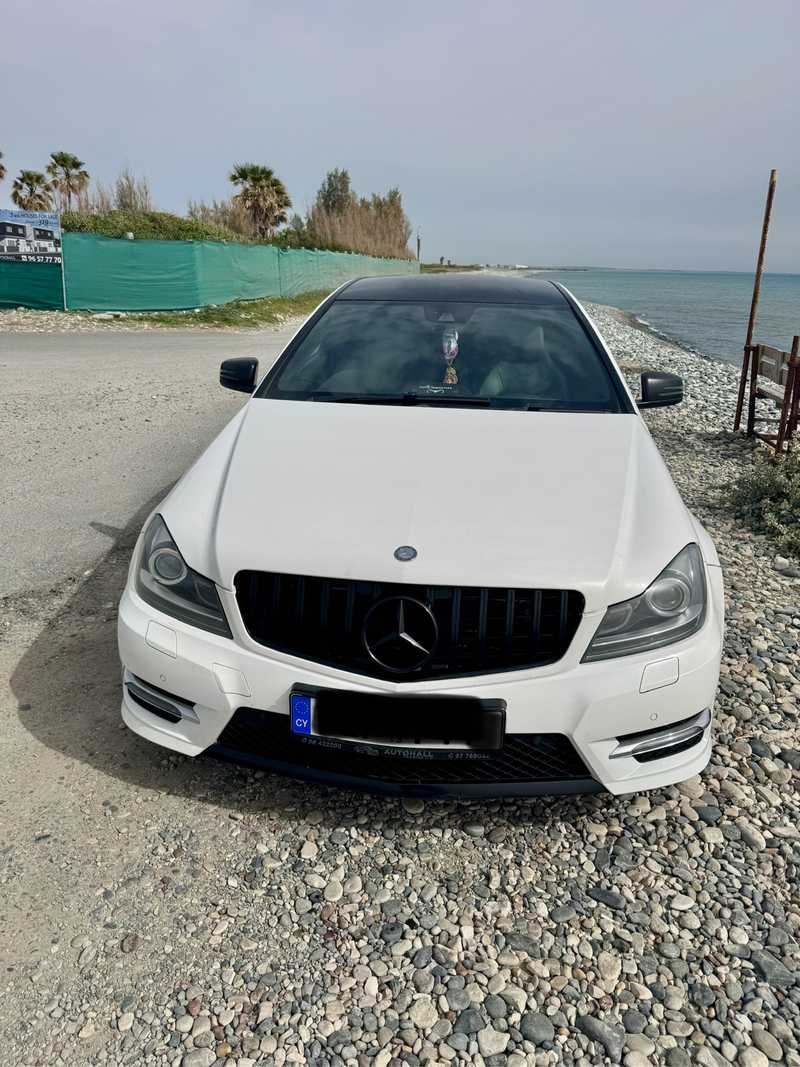 Mercedes-Benz GLC-Class 2,0L 2014