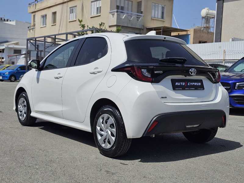 2021 Toyota Yaris 1,5L 2021 Cyprus