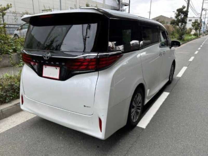 2025 Toyota Alphard 2,5L 2025 Cyprus