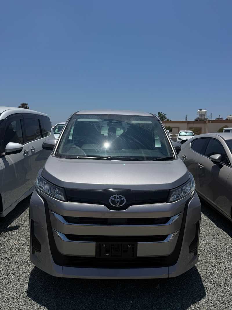 2023 Toyota Noah 2,0L 2023 Cyprus