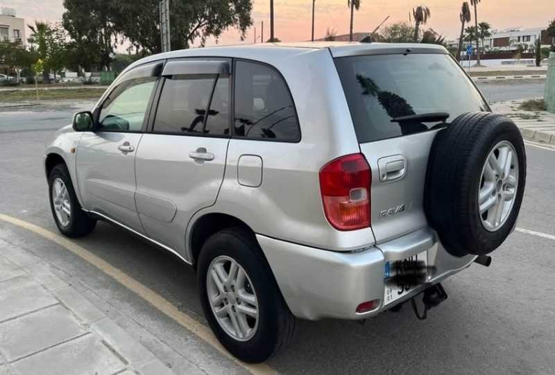 2001 Toyota RAV4 2,0L 2001 Cyprus