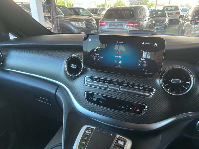 2021 Mercedes-Benz V-Class 2,2L 2021 Cyprus