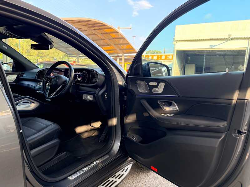 2025 Mercedes-Benz GLE-Class 3,0L 2025 Cyprus