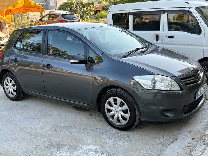 Toyota Auris 1,4L 2012