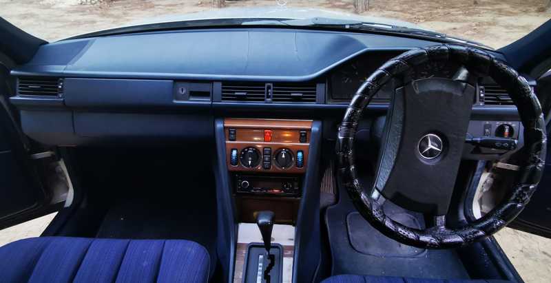 1988 Mercedes-Benz E-Class 3,0L 1988 Cyprus
