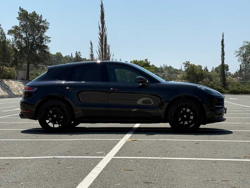 2021 Porsche Macan 2,0L 2021 Cyprus