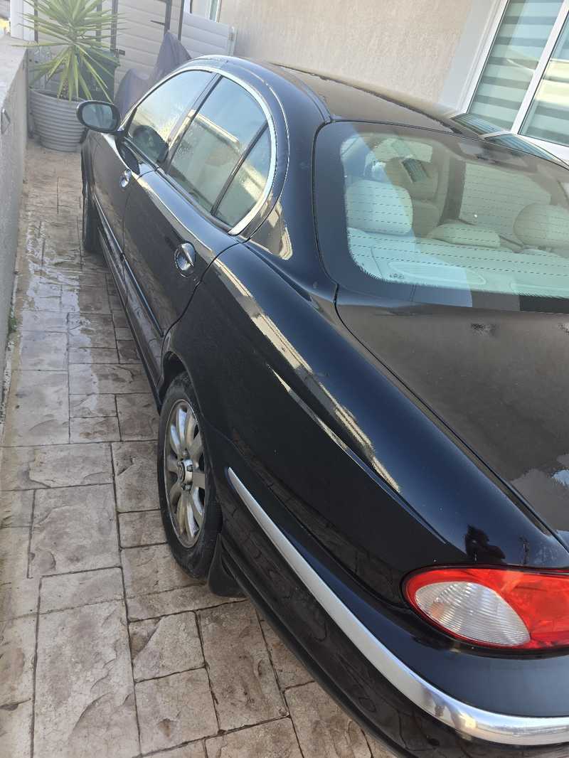 2002 Jaguar X-Type 2,5L 2002 Cyprus