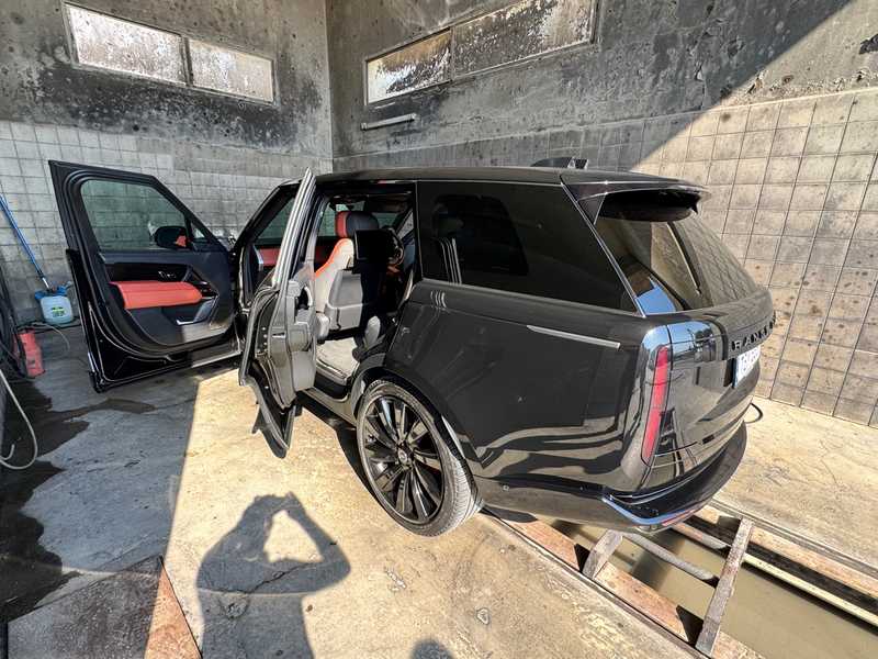 2025 Land Rover Range Rover Vogue 3,0L 2025 Cyprus