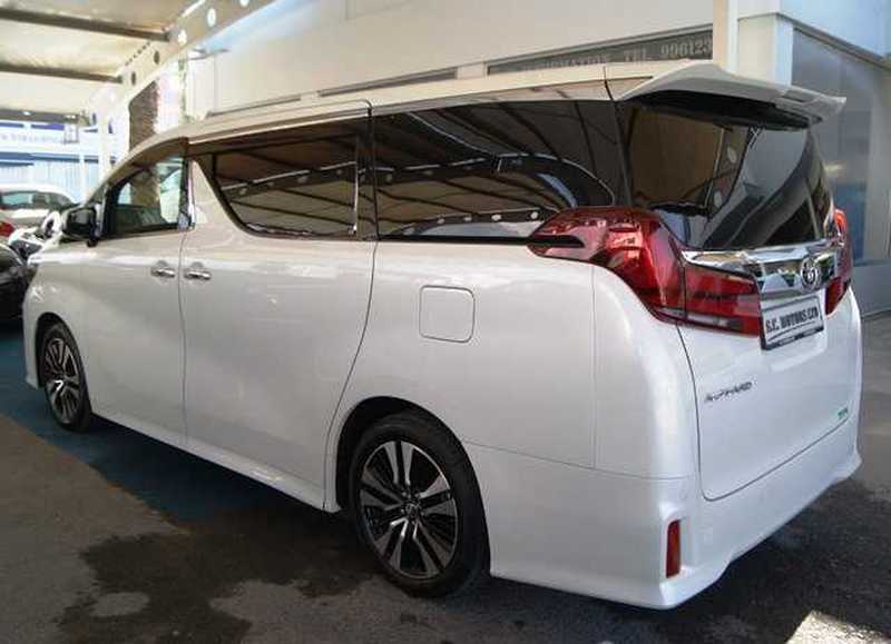 2019 Toyota Alphard 2,5L 2019 Cyprus
