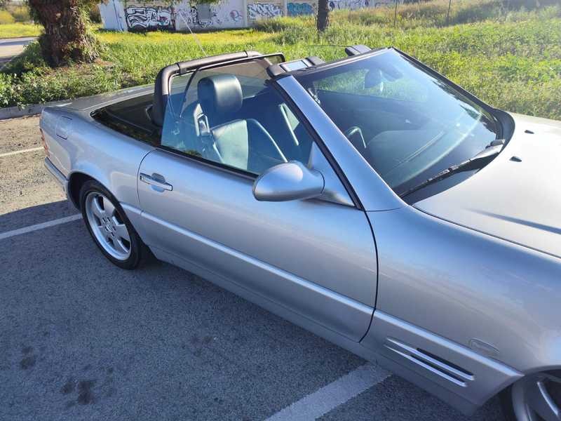 2000 Mercedes-Benz SL-Class 3,2L 2000 Cyprus