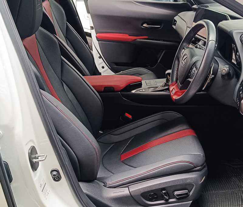 2023 Lexus UX 2,0L 2023 Cyprus
