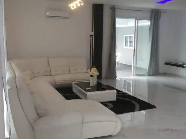 5-bedroom villa for sale, Limassol — Germasogeia Tourist Area
