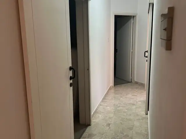3-bedroom apartment to rent, Επαρχία Λεμεσού — Λεμεσός - Ομόνοια