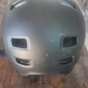 Xiaomi helmet, Επαρχία Λευκωσίας — Έγκωμη - Μακεδονίτισσα