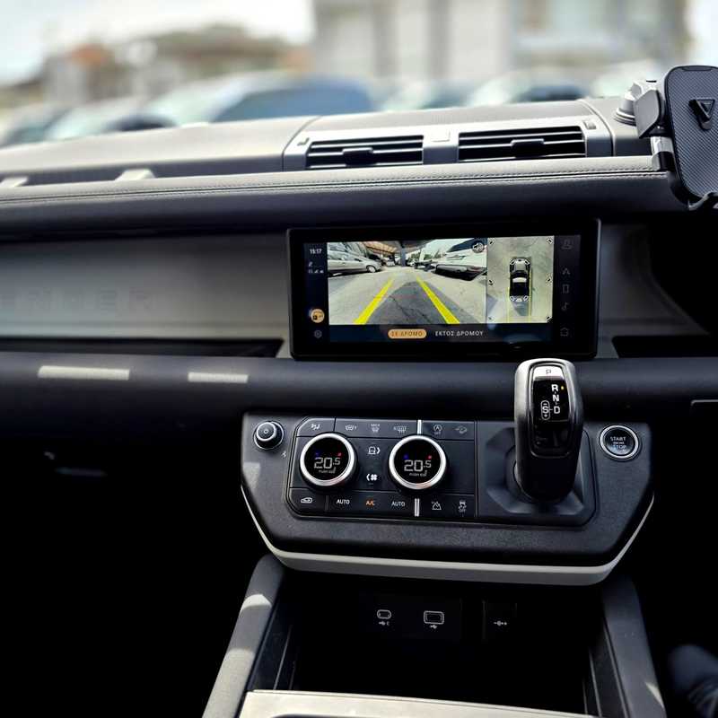 2022 Land Rover Defender 3,0L 2022 Cyprus