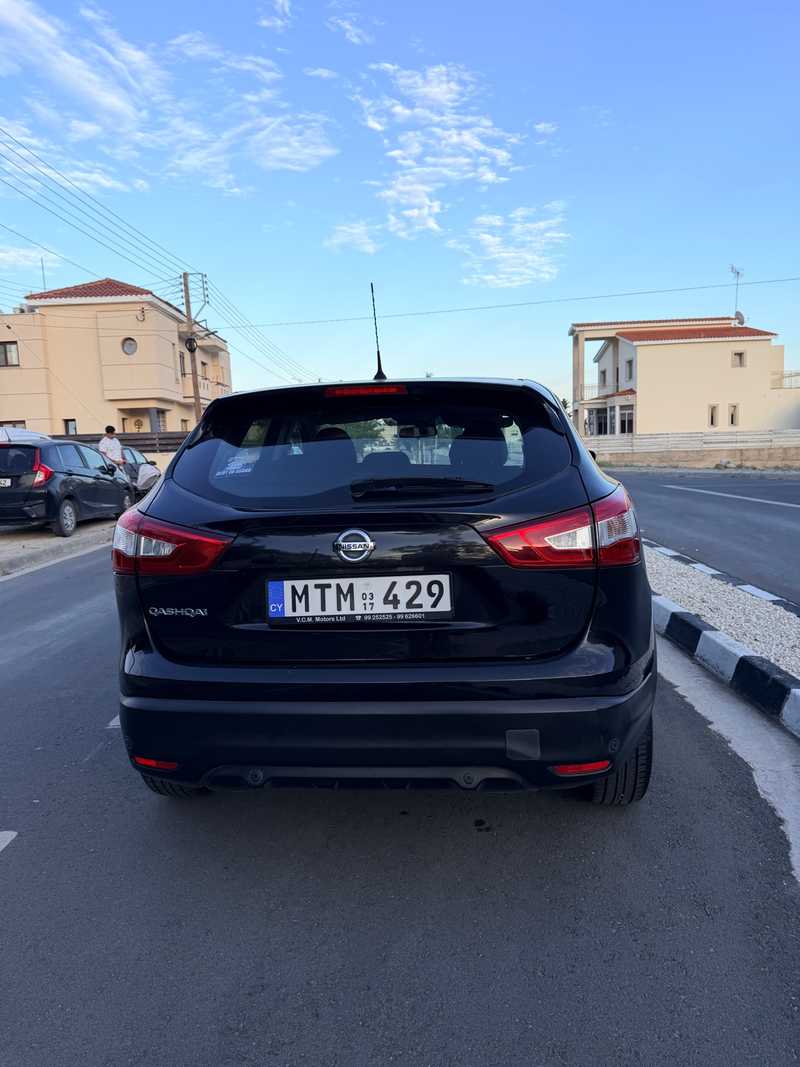 2017 Nissan Qashqai 1,2L 2017 Cyprus