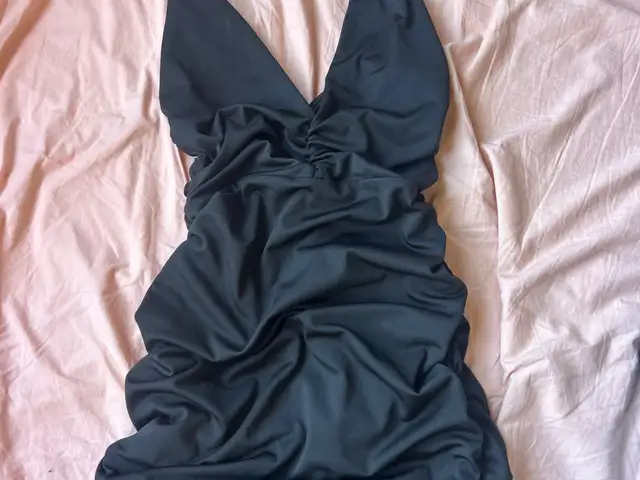 Sexy black scrunched dress, Επαρχία Λεμεσού — Λεμεσός - Κάψαλος