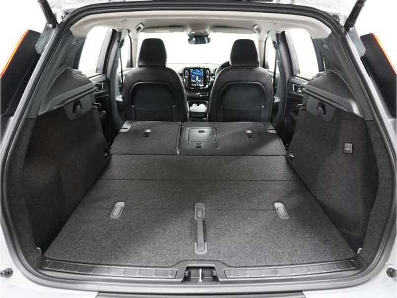 2026 Volvo XC40 2,0L 2026 Cyprus