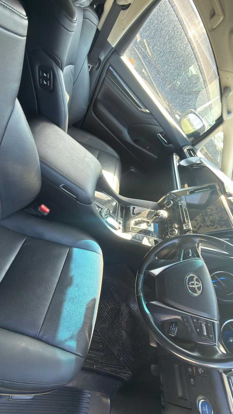 2021 Toyota Alphard 2,5L 2021 Cyprus