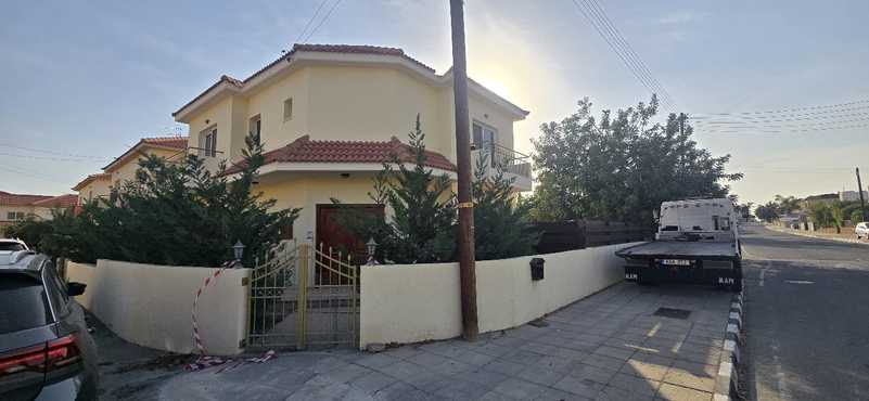 3-bedroom detached house for sale