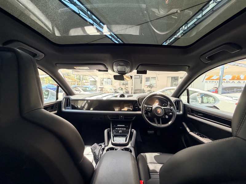 2025 Porsche Cayenne 3,0L 2025 Cyprus